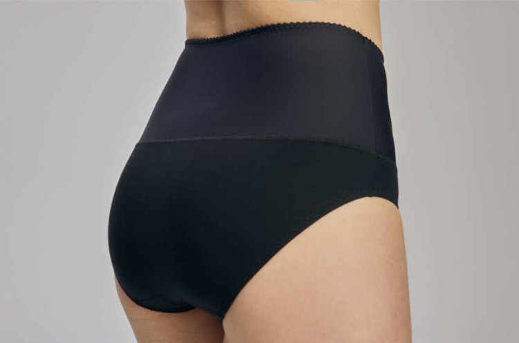 figi-damskie-modelujace-czarne-new